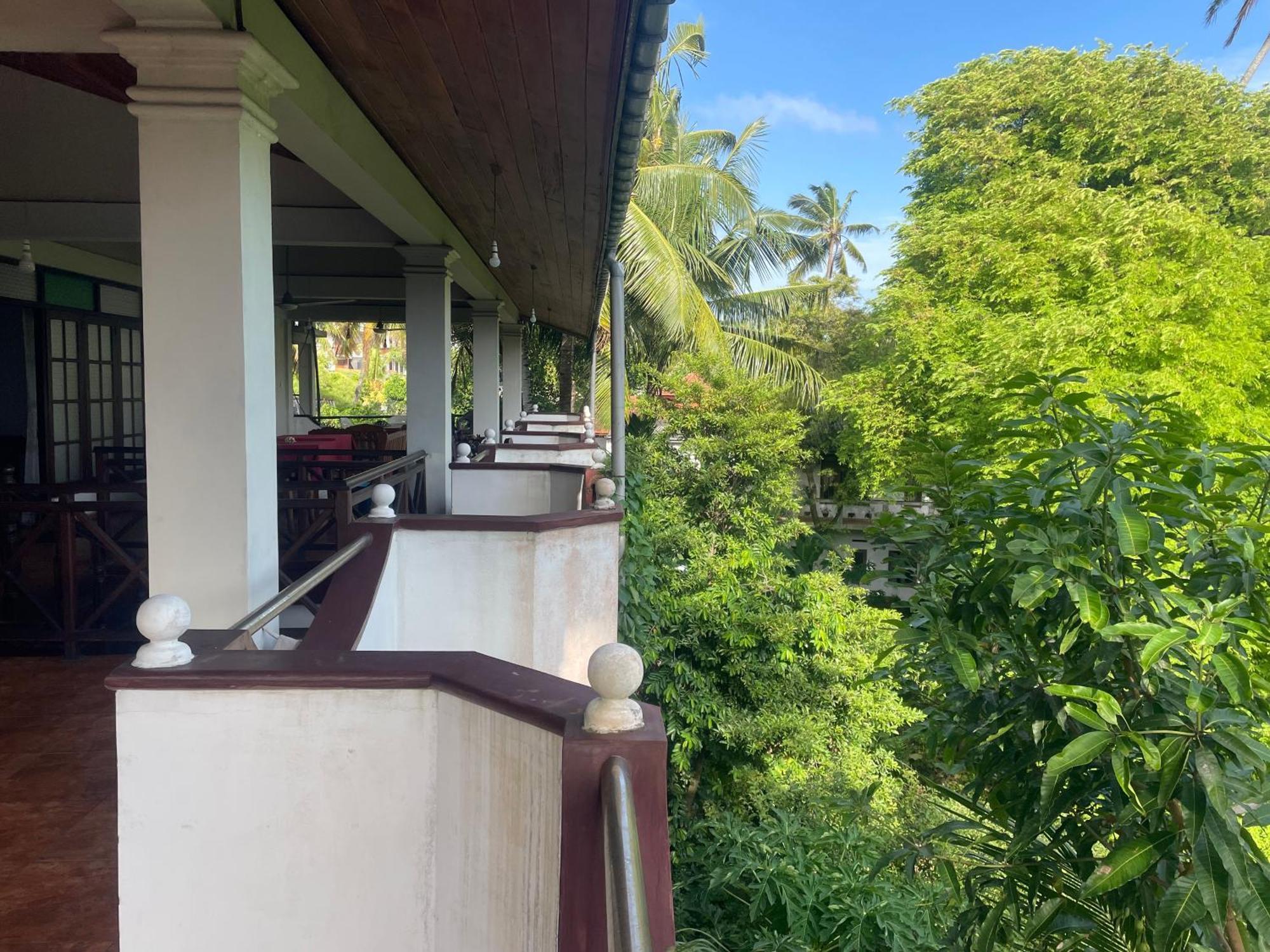 Serendipity Beach Unawatuna Exterior photo